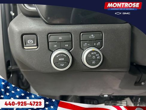 New 2026 GMC Sierra 2500 SLE AWD/4WD image 13