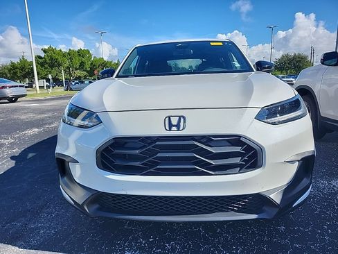 Used 2024 Honda HR-V Sport image 9