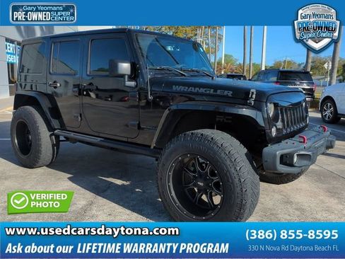 Used 2017 Jeep Wrangler Unlimited Sport image 1