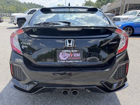 Used 2017 Honda Civic Sport image 7