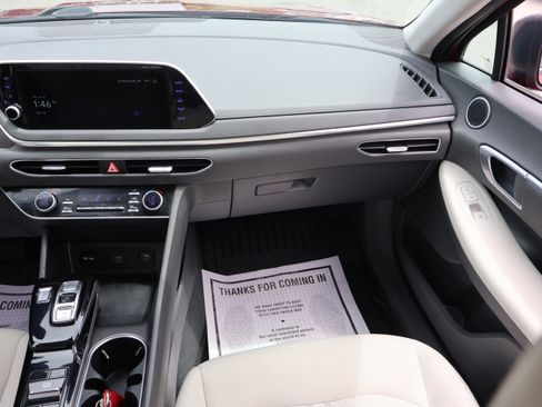 Used 2023 Hyundai Sonata SEL FWD image 13