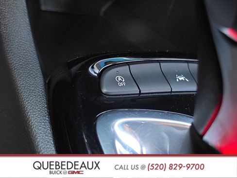 Used 2023 Buick Encore GX Preferred FWD image 19