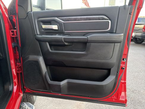 Used 2024 RAM 2500 Big Horn w/ Bed Utility Group image 15