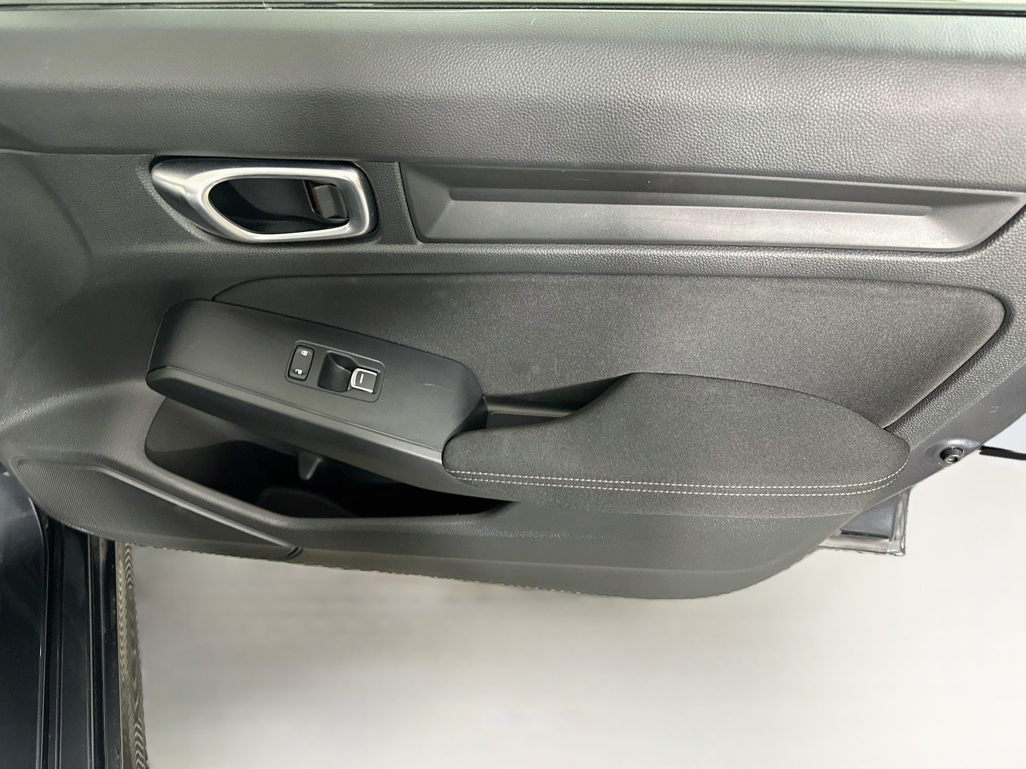 Used 2024 Honda Civic Sport image 29