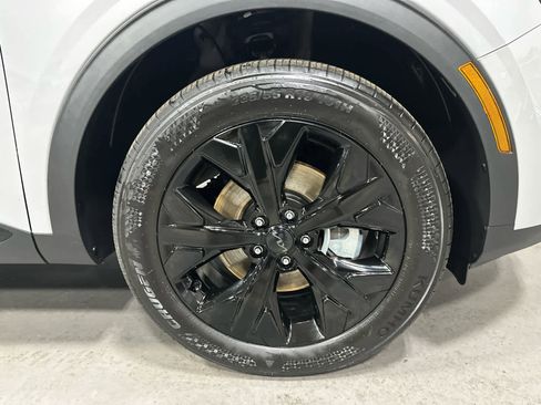 Used 2025 Kia Sportage X-Line w/ Premium Package image 31