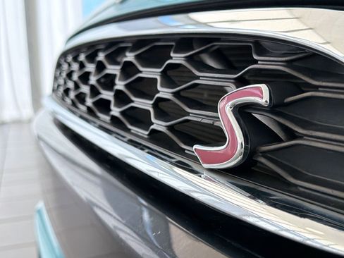 Used 2017 MINI Cooper S image 32