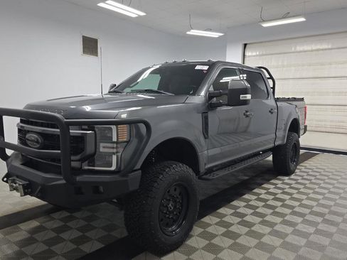 Used 2022 Ford F250 Lariat w/ Black Appearance Package image 1