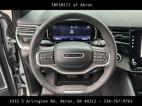 Used 2022 Jeep Wagoneer Series III w/ Flexible Seating Group image 49