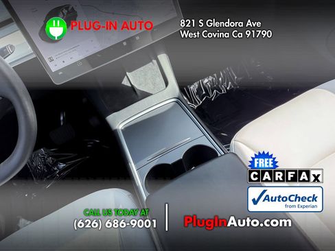 Used 2021 Tesla Model Y Long Range AWD/4WD image 17