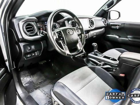 Used 2023 Toyota Tacoma TRD Sport image 27