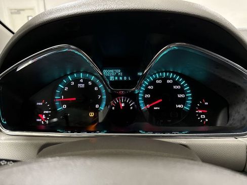 Used 2017 Chevrolet Traverse LT w/ Style and Technology Package image 12