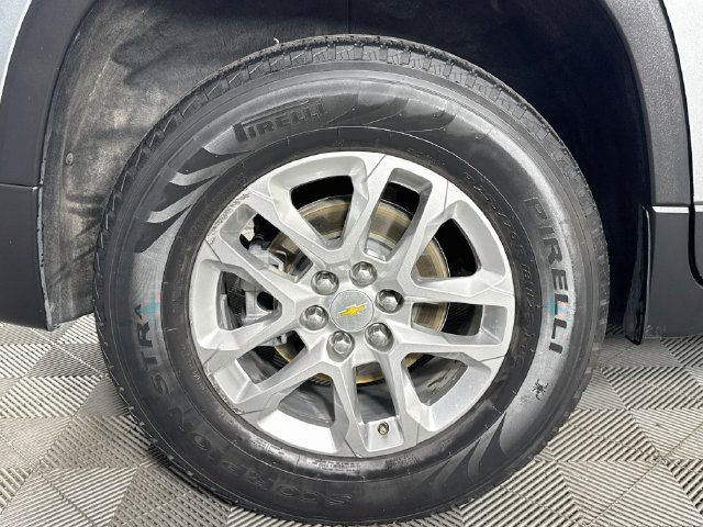 Used 2023 Chevrolet Traverse LS AWD/4WD image 30