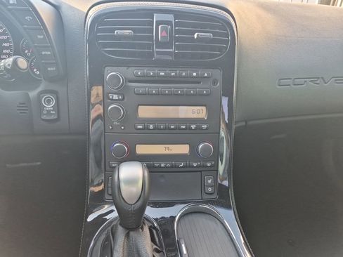 Used 2008 Chevrolet Corvette Coupe w/ Preferred Equipment Group RWD image 5