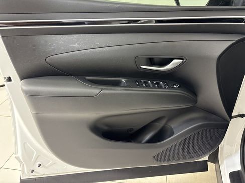 Used 2024 Hyundai Tucson SEL image 16