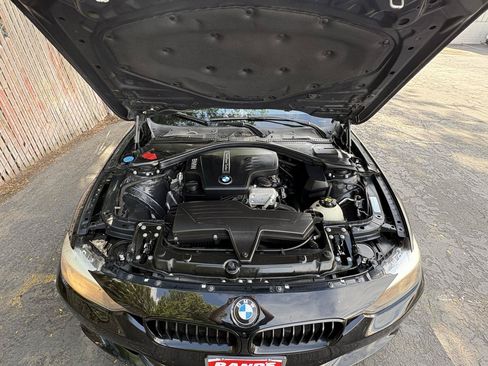 Used 2015 BMW 328i xDrive Sedan AWD/4WD image 8