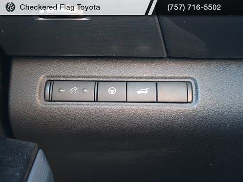 Used 2023 Nissan Pathfinder SL w/ SL Premium Package image 12