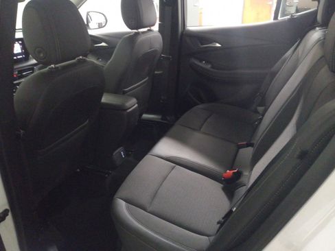 Used 2025 Buick Encore GX Preferred image 14