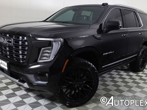 Used 2026 GMC Yukon Denali Ultimate w/ LPO, Floor Liner Package AWD/4WD image 1