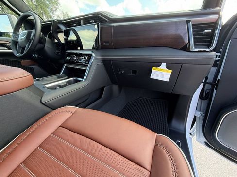 New 2026 GMC Sierra 2500 Denali Ultimate AWD/4WD image 35