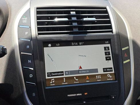 Used 2016 Lincoln MKC Select w/ Select Plus Package FWD image 28