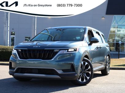 Used 2022 Kia Carnival EX