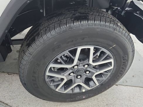 New 2025 Jeep Wrangler Sahara image 34