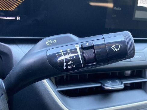 New 2025 Kia K4 LX image 35