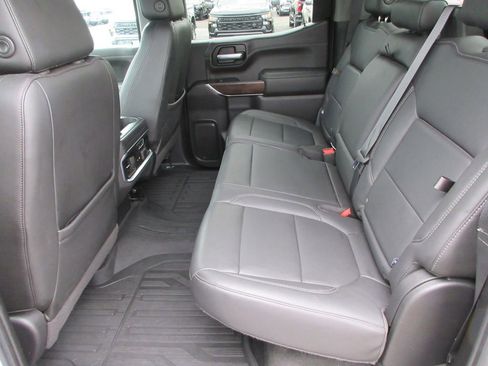 Certified 2020 GMC Sierra 1500 SLT w/ SLT Premium Plus Package image 17