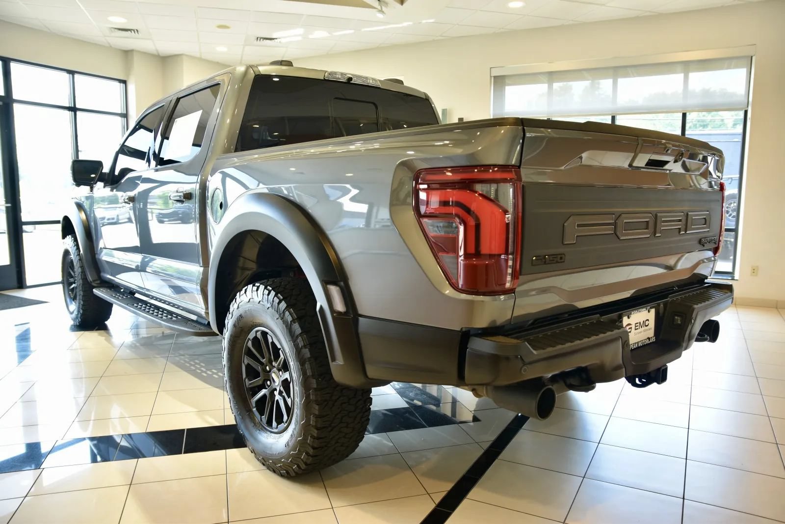 Used 2024 Ford F150 Raptor AWD/4WD image 4
