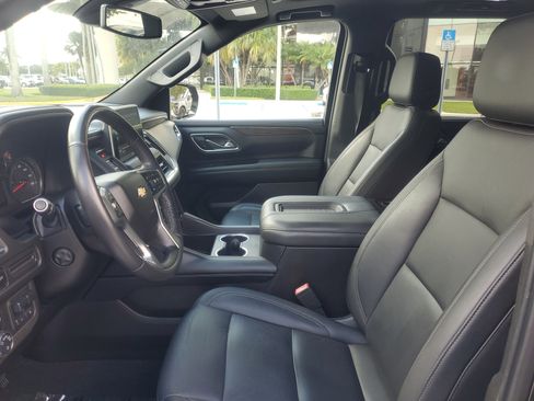 Used 2021 Chevrolet Tahoe LT w/ LT Signature Package image 20