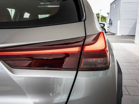 Used 2019 Lexus UX 200 F Sport image 18