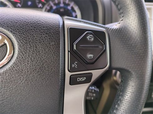 Used 2017 Toyota 4Runner SR5 image 31