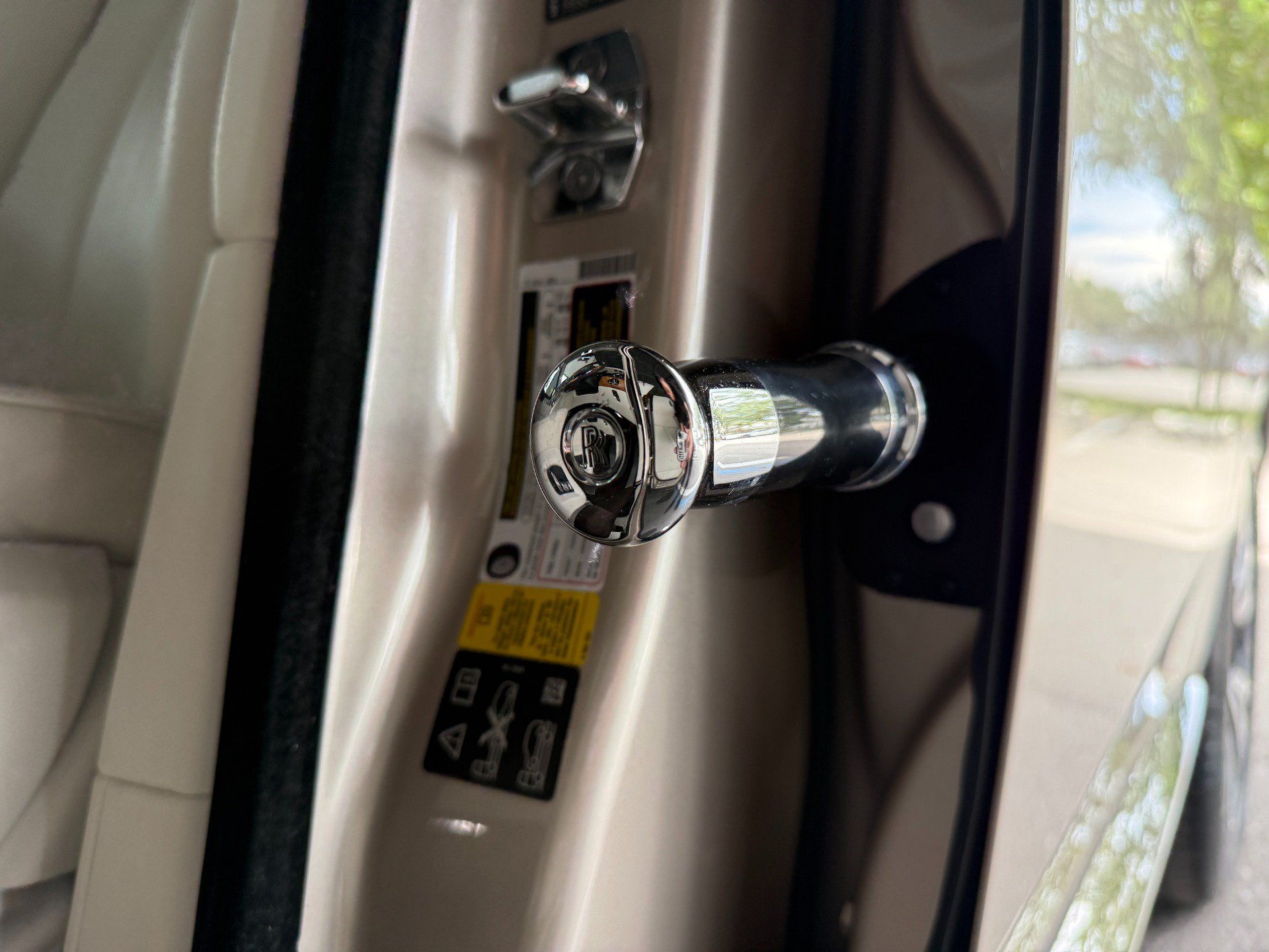 Used 2020 Rolls-Royce Cullinan AWD/4WD image 45