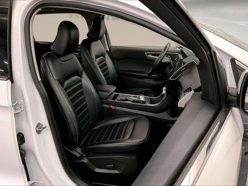 Used 2023 Ford Edge SEL AWD/4WD image 10