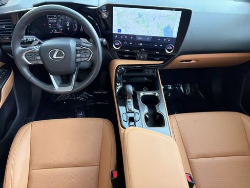 Used 2025 Lexus NX 250 FWD w/ Cold Area Package image 29