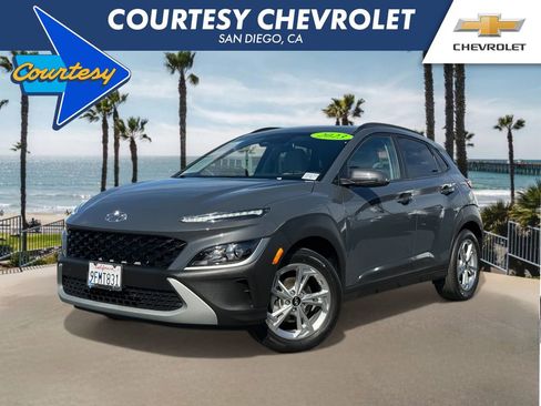 Used 2023 Hyundai Kona SEL image 1