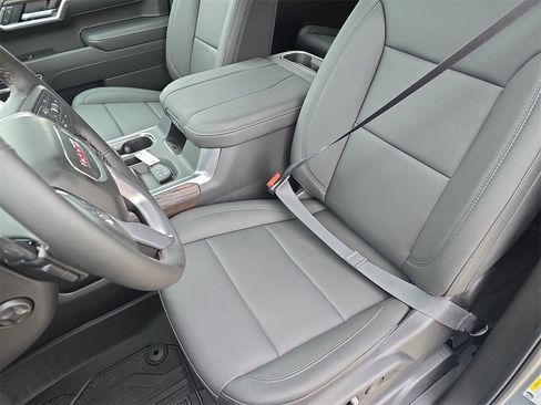 New 2026 GMC Sierra 1500 SLT w/ SLT Premium Plus Package image 15