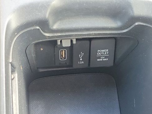 Used 2018 Honda CR-V Touring image 32