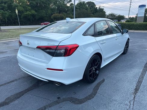 Used 2023 Honda Civic Sport image 7