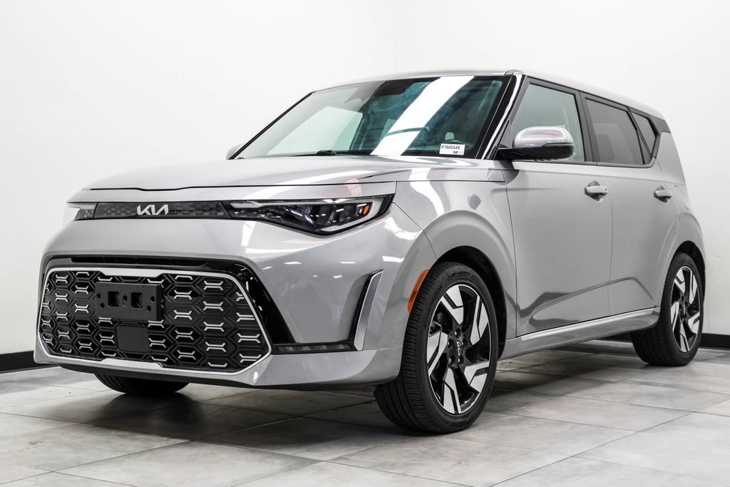 Used 2023 Kia Soul GT-Line w/ GT-Line Technology Package FWD image 9