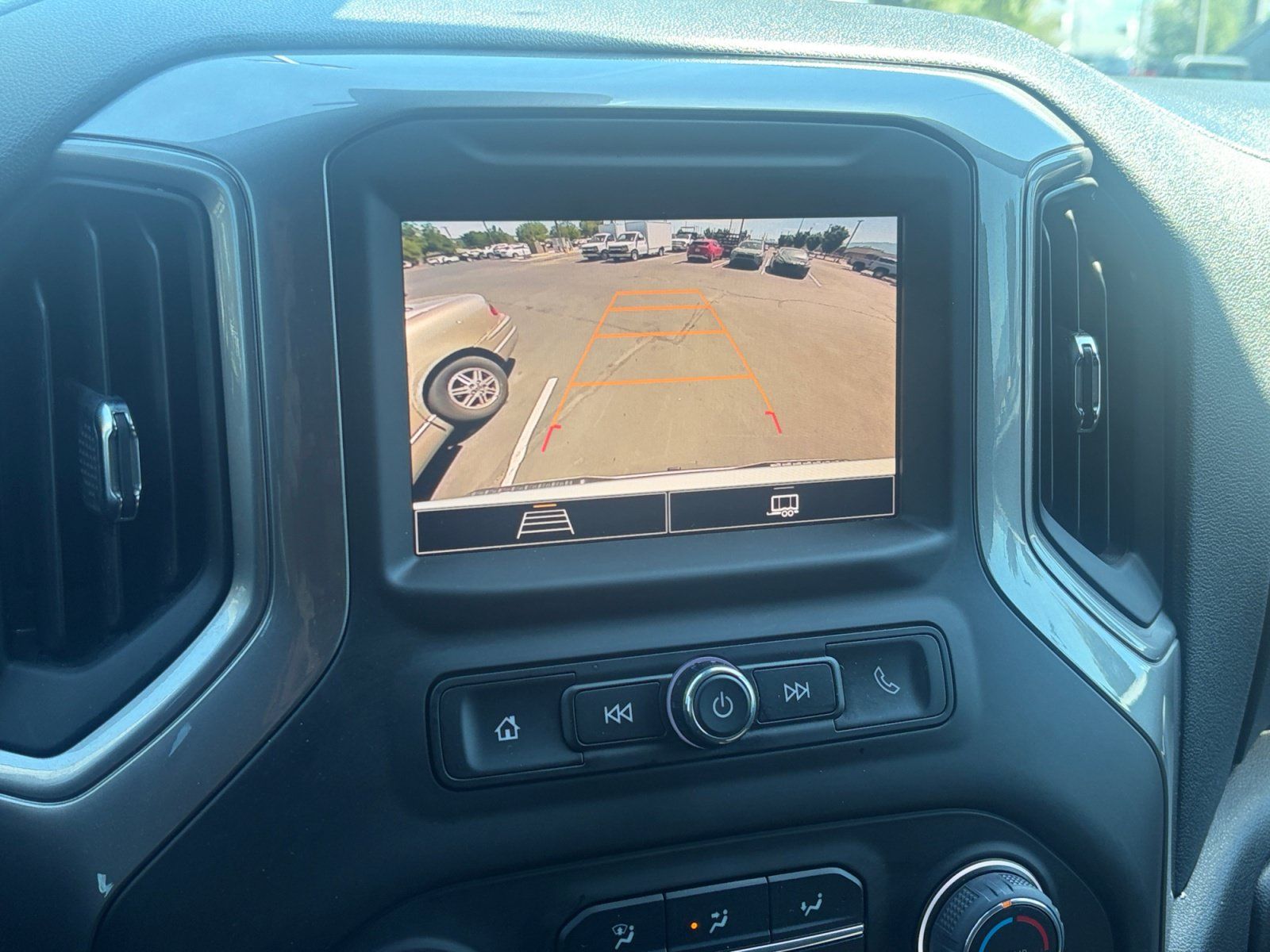 Certified 2024 Chevrolet Silverado 1500 Custom AWD/4WD image 19