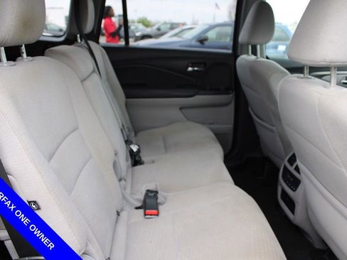 Used 2017 Honda Pilot EX image 22