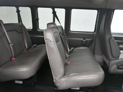 Used 2024 Chevrolet Express 3500 LS RWD image 9