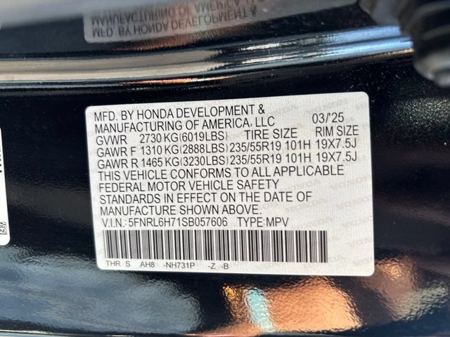 Used 2025 Honda Odyssey Sport-L image 28