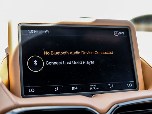 Used 2020 Aston Martin V8 Vantage Coupe RWD image 26