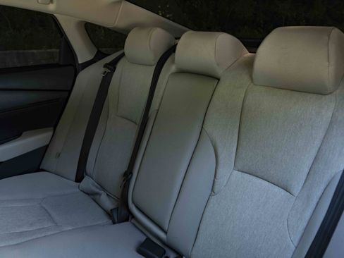 Used 2025 Honda Accord LX image 18