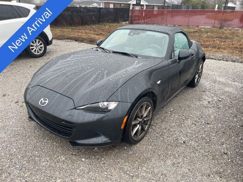 Used 2021 MAZDA MX-5 Miata Grand Touring image 1