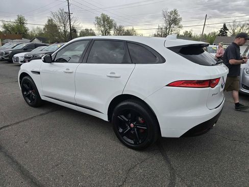 Used 2019 Jaguar F-PACE S AWD/4WD image 14