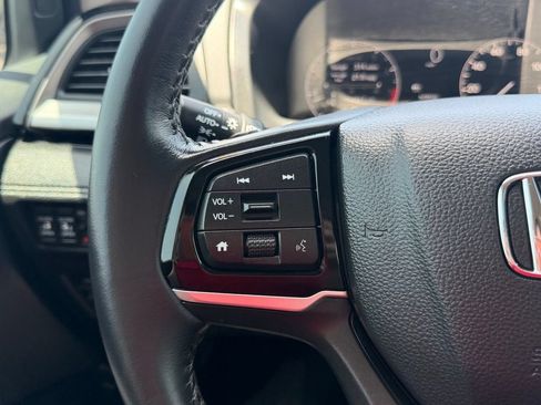 Used 2025 Honda Odyssey Touring image 33