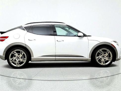Used 2023 Genesis GV60 Performance AWD/4WD image 4